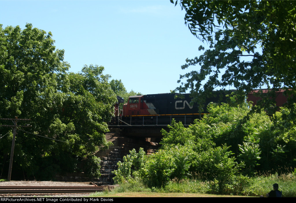 CN 5676